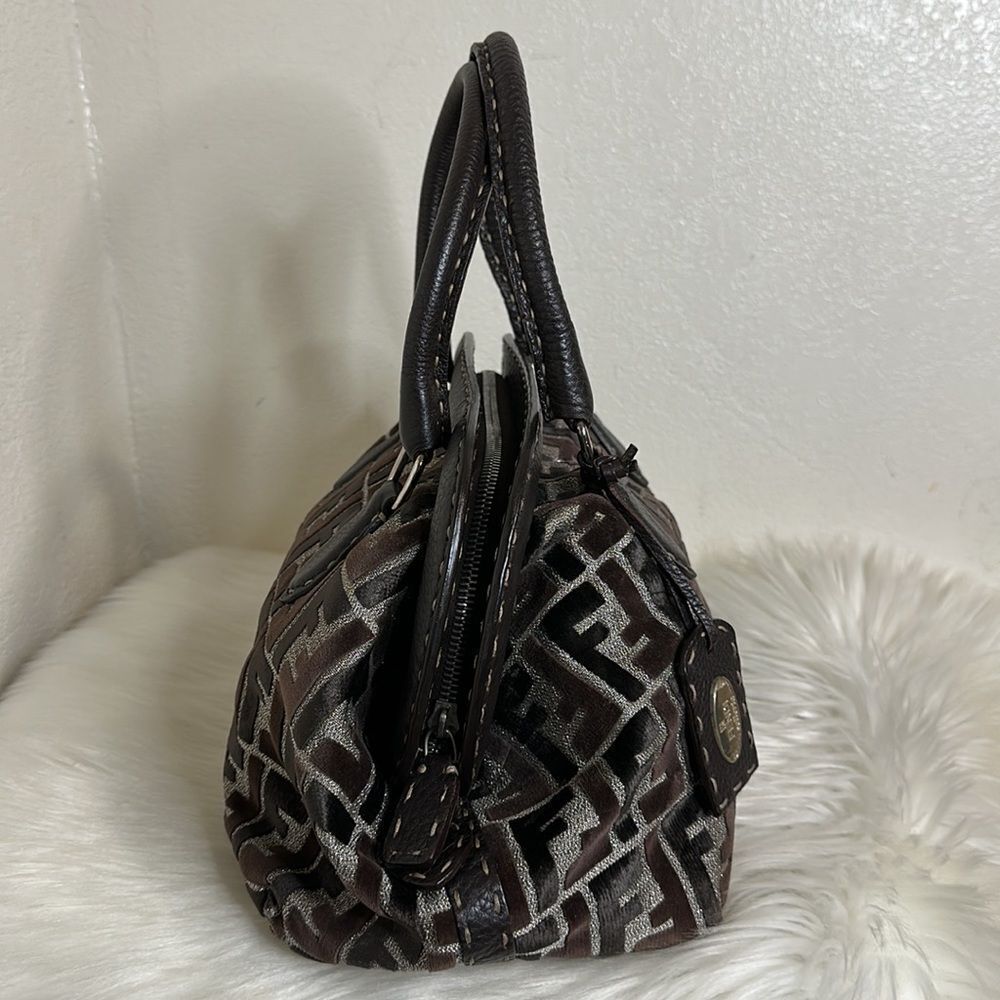 💯 Authentic Fendi Selleria Zucca Hsndbsg🍀 - Picture 6 of 16